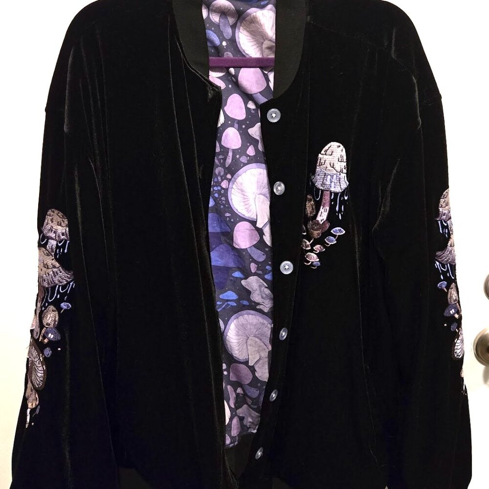 Morningwitch Purple Floral Fungi Forest Velvet jacket Size 2XL - Picture 6 of 6